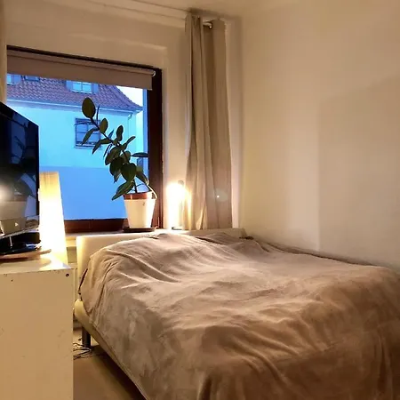 Cozy Near Exhibition Center ハノーファー